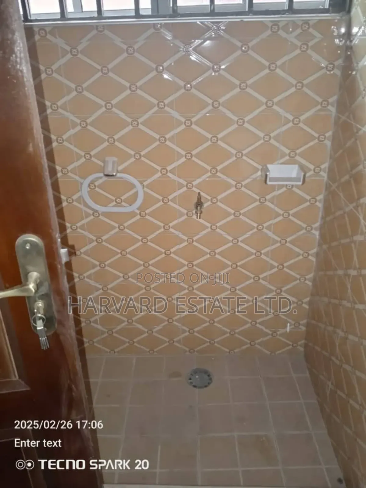 2bdrm Apartment in Tech Appiadu Knust, Kumasi Metropolitan for rent