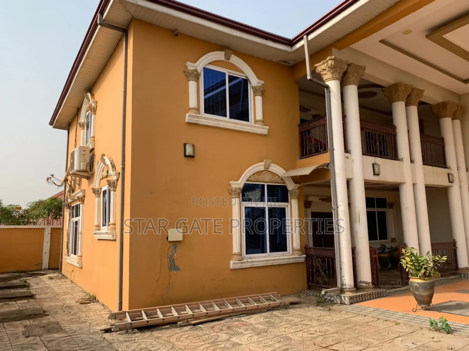 5bdrm House in Kenyasi Adwumam., Kumasi Metropolitan for sale