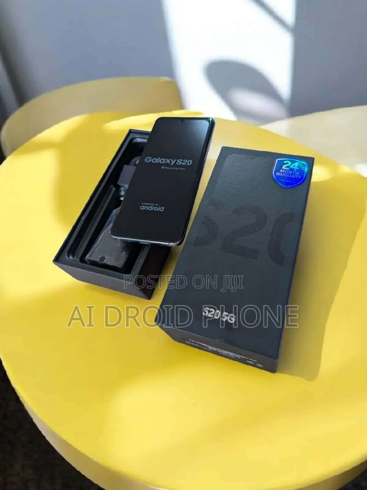 New Samsung Galaxy S20 128 GB Blue