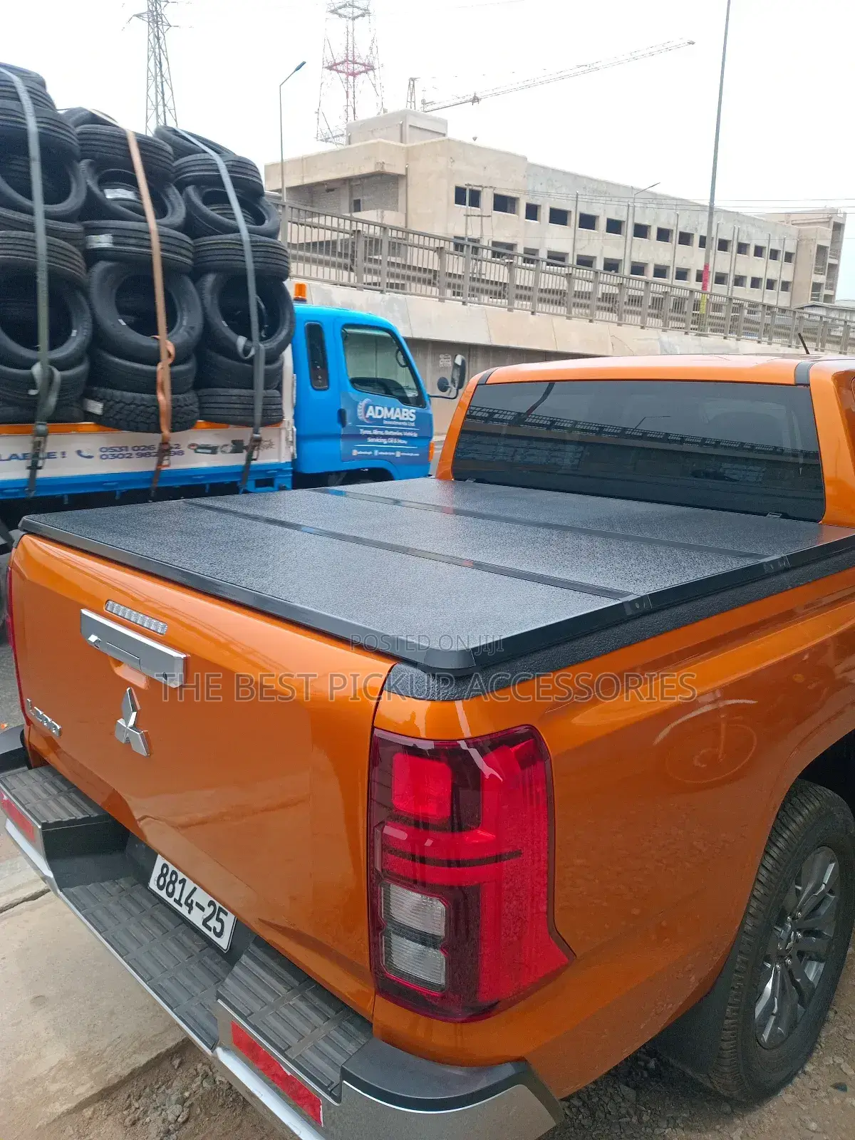 L200 Bed/Bucket Cover Tri Fold Hard Cover