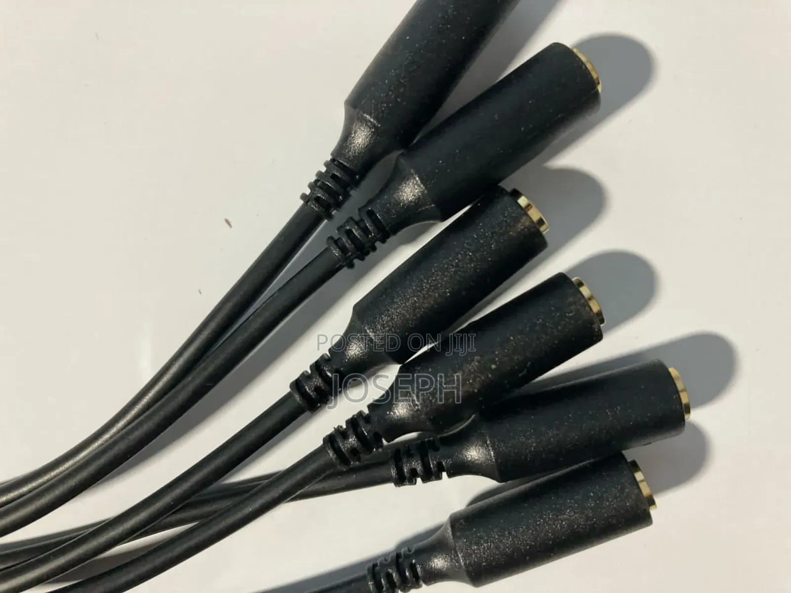 Headphone Splitter