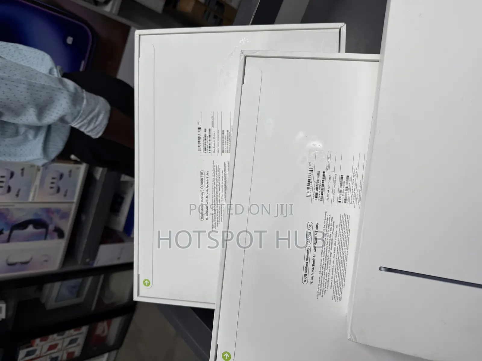 New Laptop Apple MacBook Air 16GB Intel Core M3 SSD 256GB