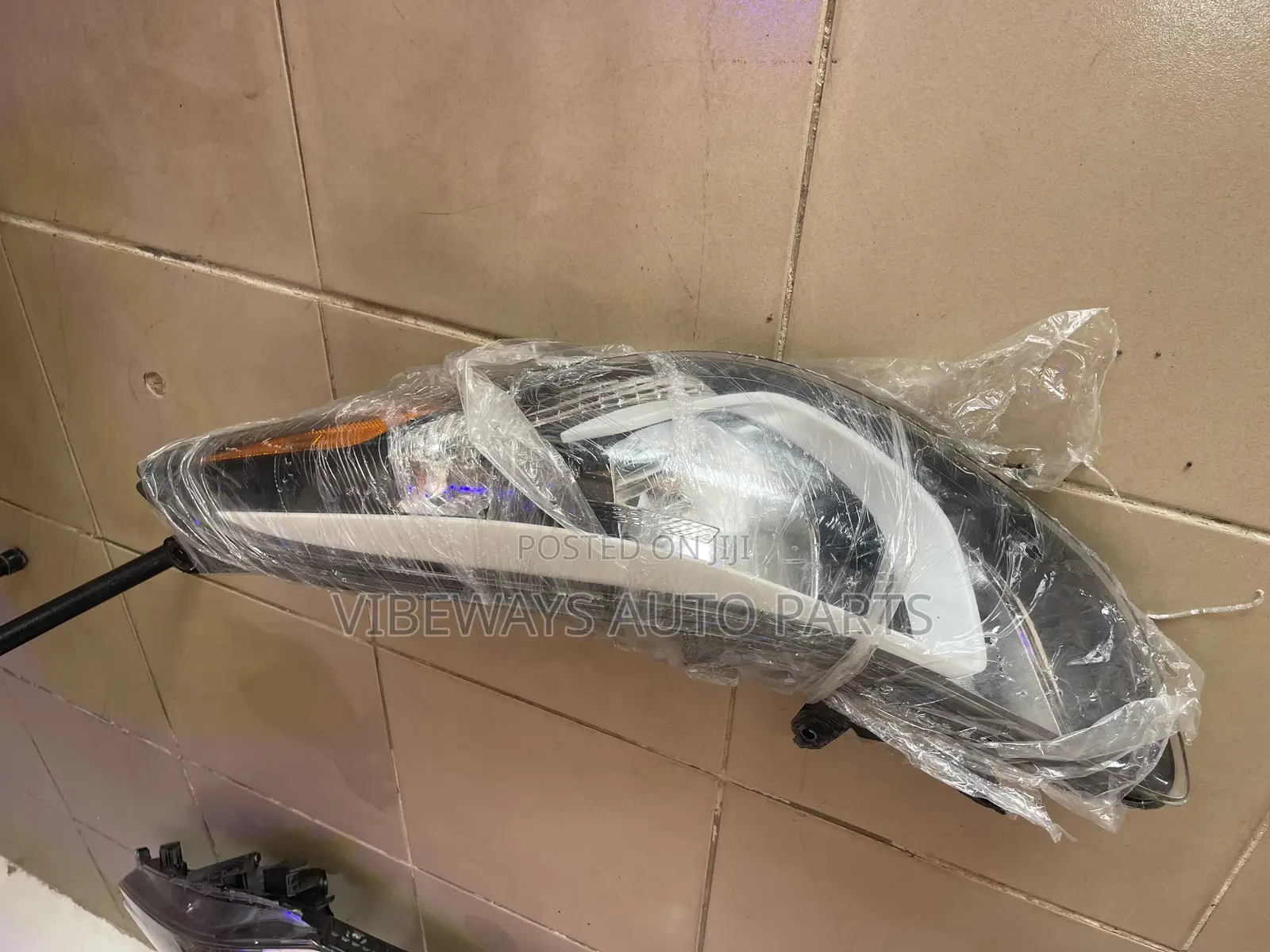 Hyundai Elentra 2015 Headlight Used