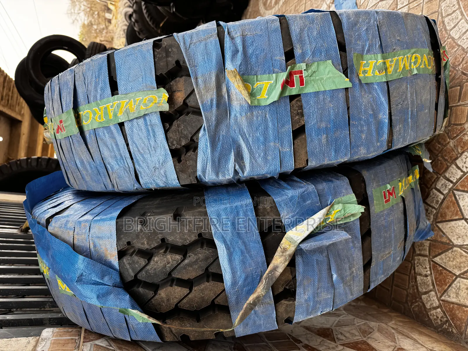 13r22.5 for Tipper Truck
