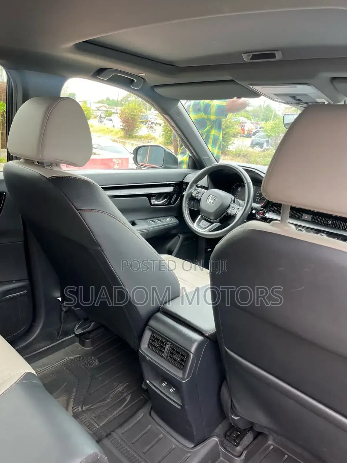 Toyota C-HR XLE FWD Sport Utility (2.0L 4cyl 2AM) 2018 Red