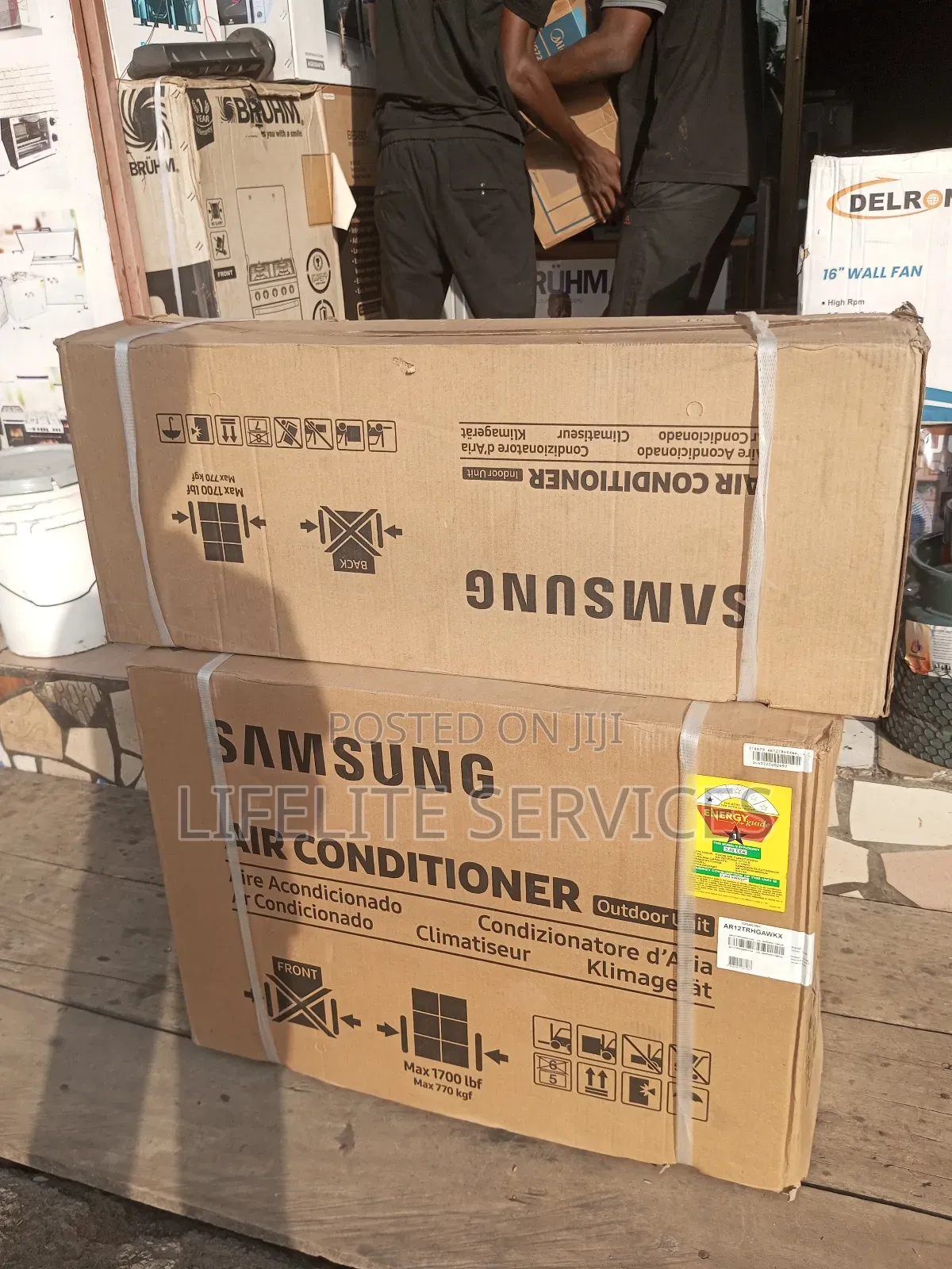 Samsung 1.5 Horse Power + Free Wall Bracket