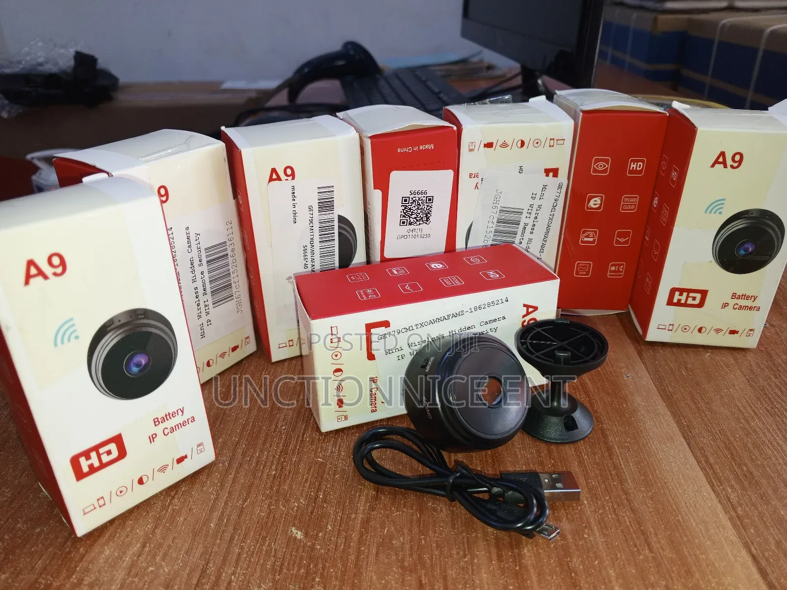 High Quality Mini Hiding Wifi Monitoring Camera