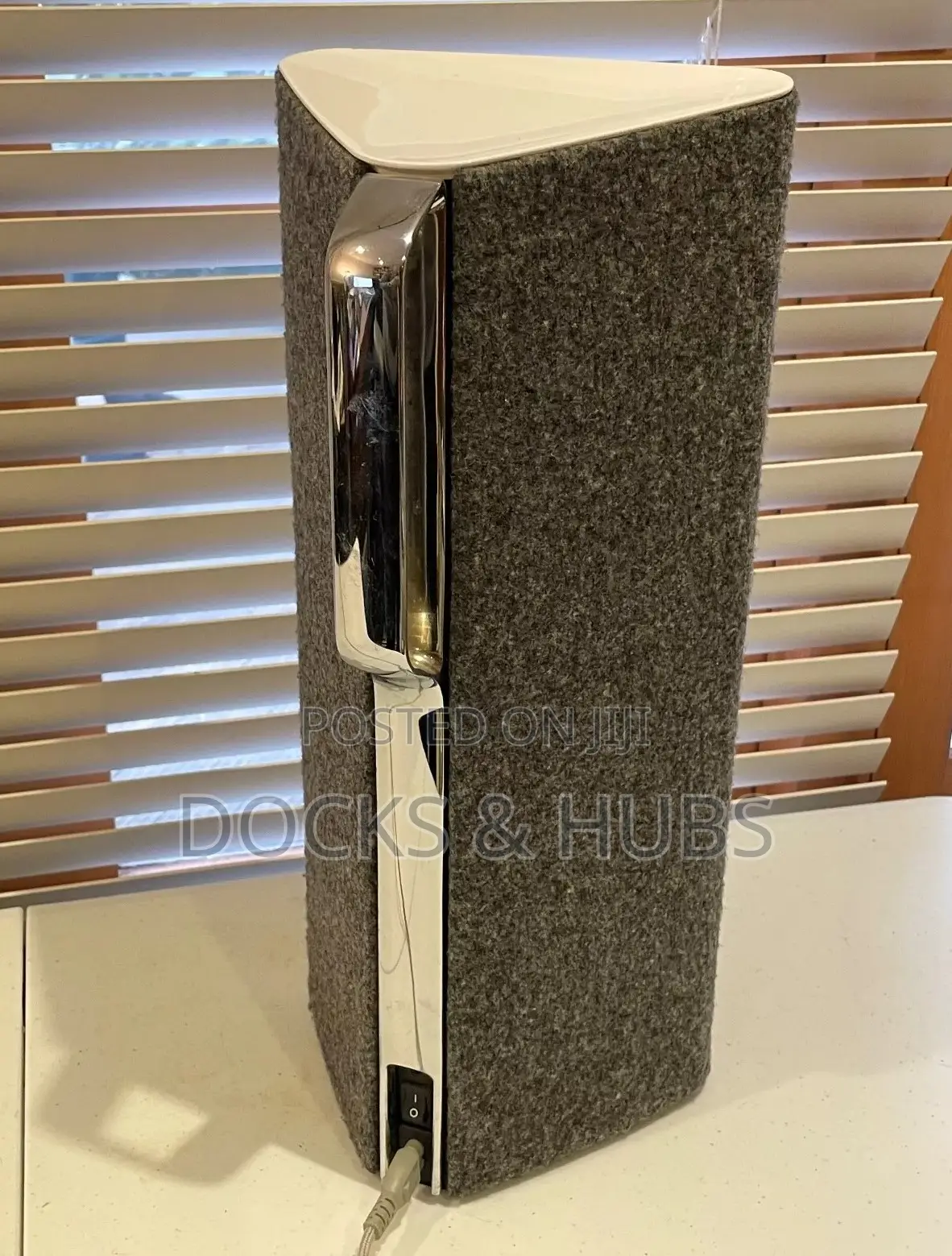 Libratone Beat Wireless Stereo Speaker