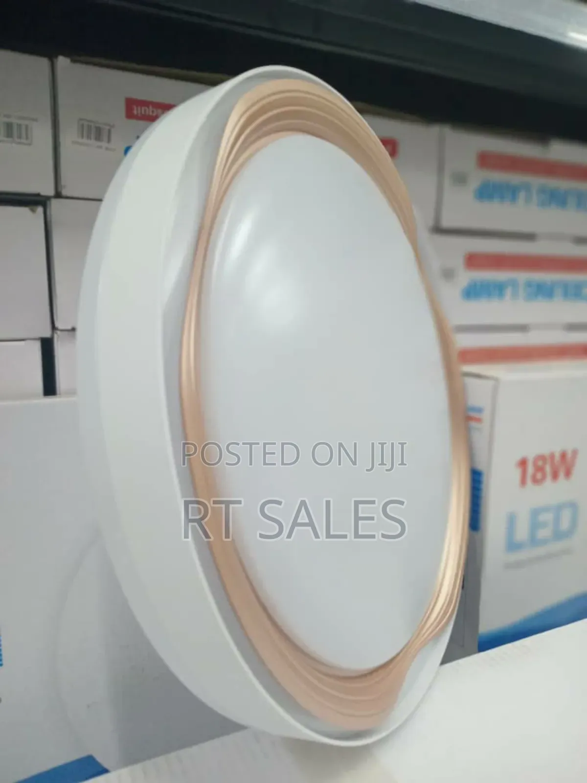 Modern Xo28 Ceiling Light