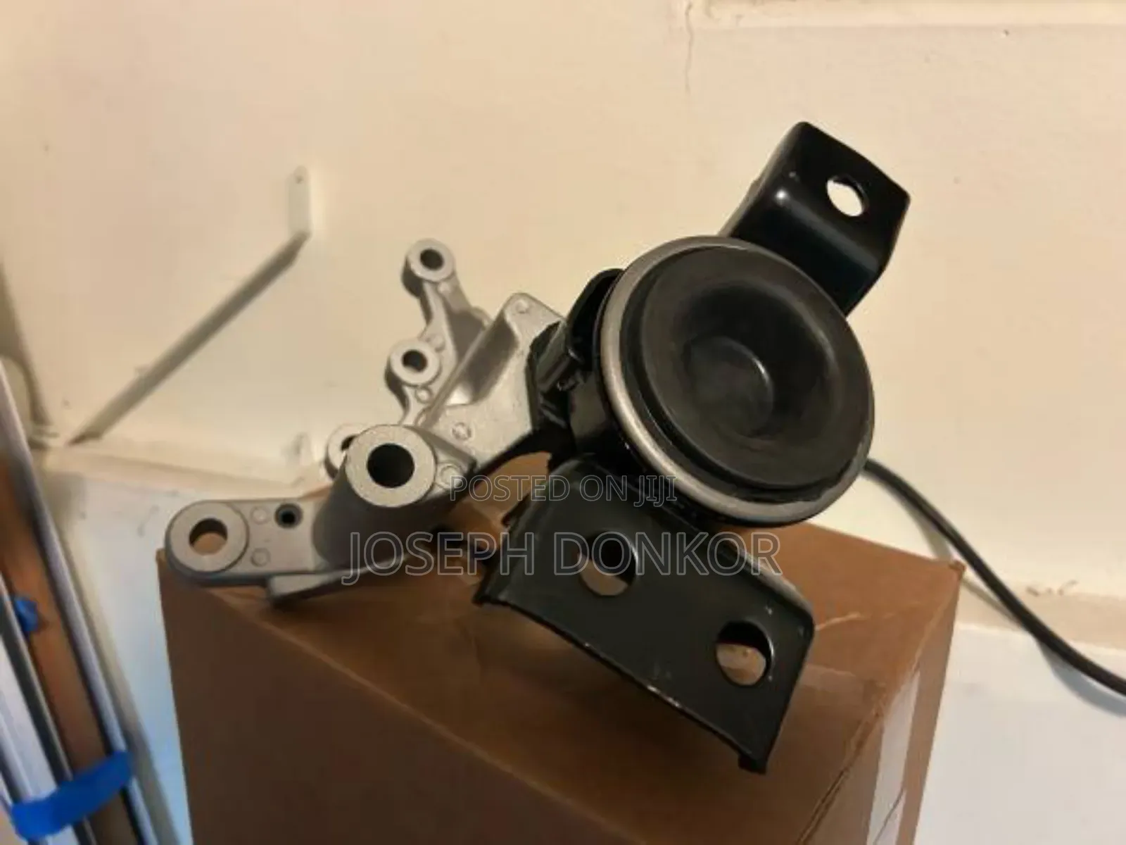 Nissan Juke Engine Seat 2012,2013,2014,2015,2016,2017