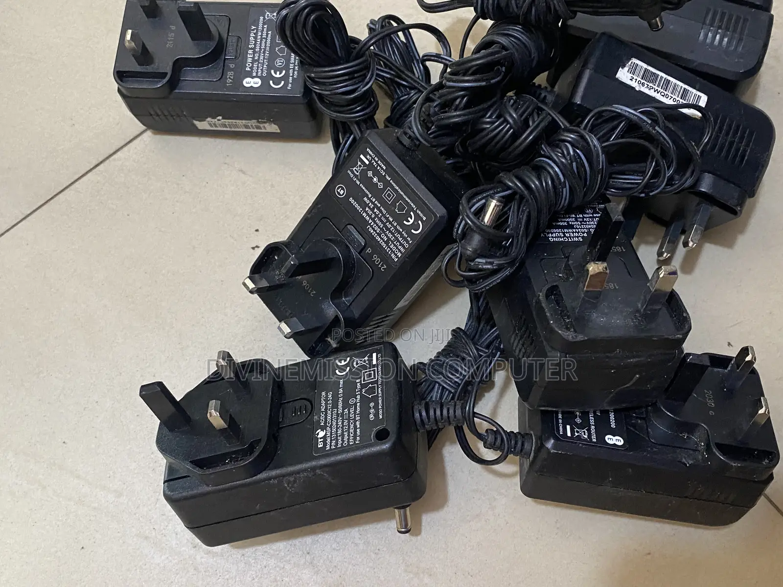 Uk Used 12v,3a,2.5a,2a.Adapters With 3 Pin