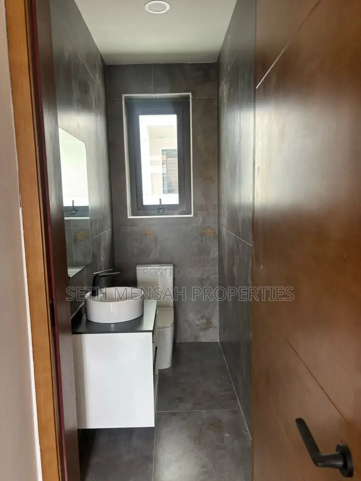 4bdrm House in Skm Properties, Spintex for sale
