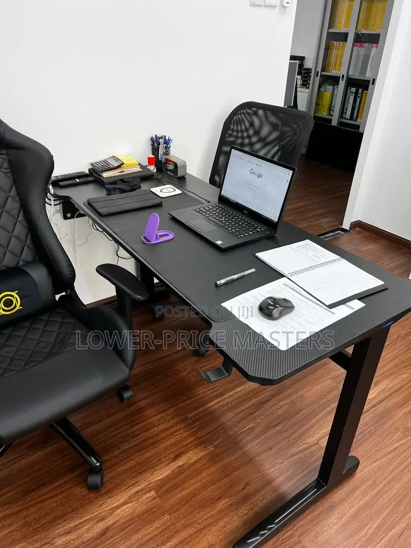 Executive Gaming Table With 7rgb Ligts