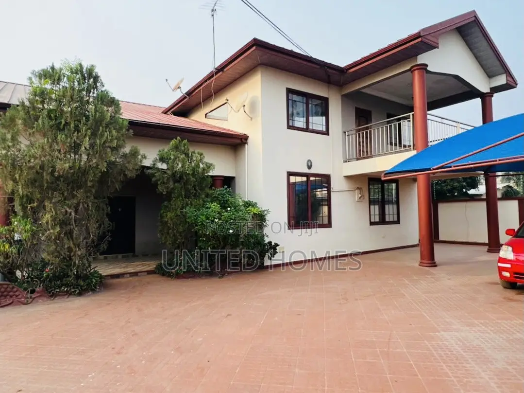 5bdrm House in Weija for sale