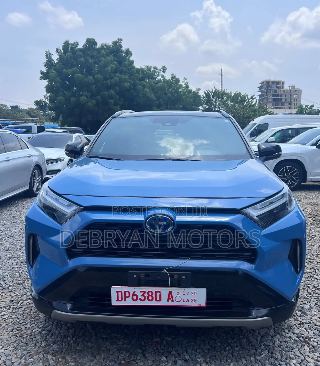 Toyota RAV4 2022 Blue