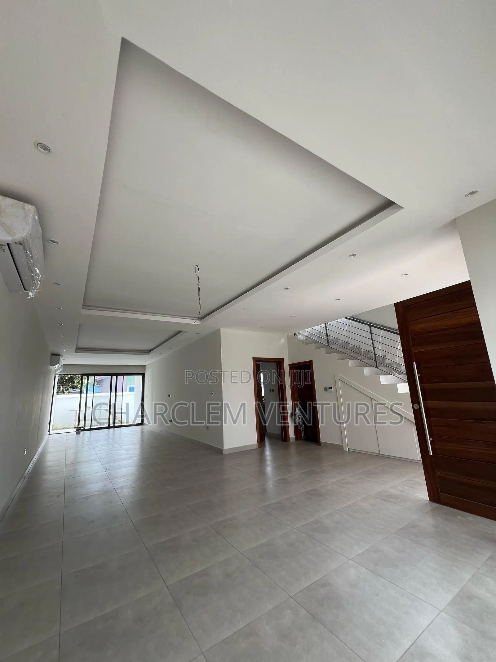 3bdrm House in Charclem Ventures, North Legon for sale