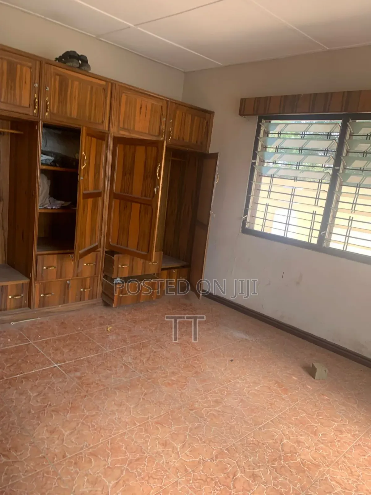 4bdrm House in Teshie Old Manna for rent