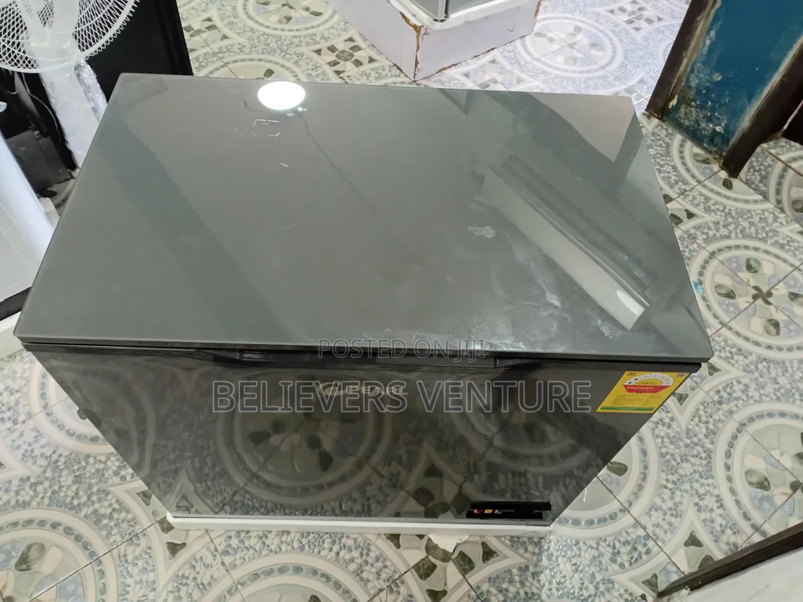 Pearl Surface Mirror 188l Chest Freezer Pearl 188l