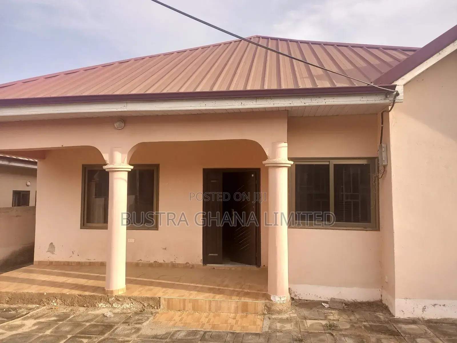 2bdrm House in Kasoa Budumburam for sale