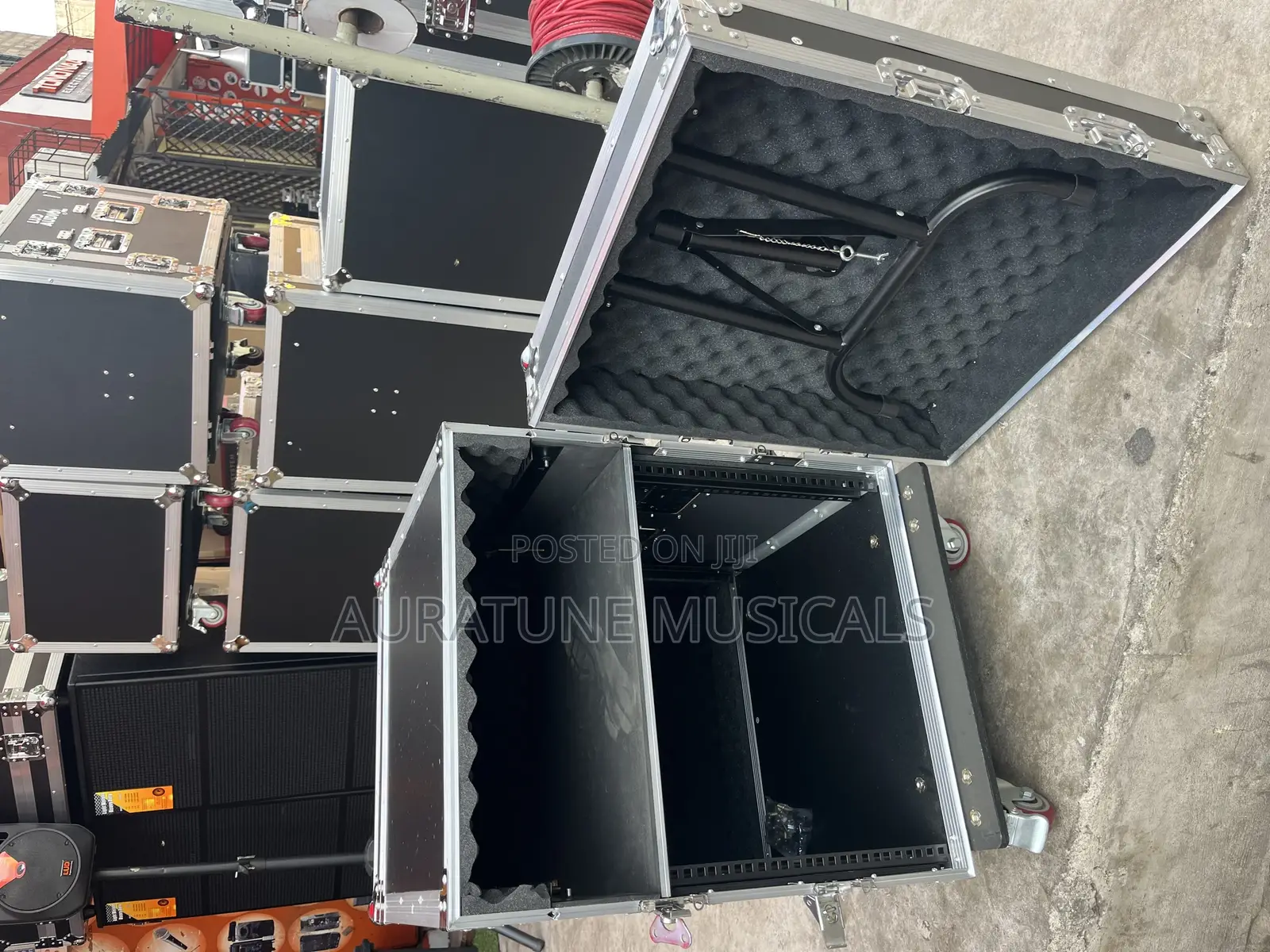 12unit Amplifier Rack