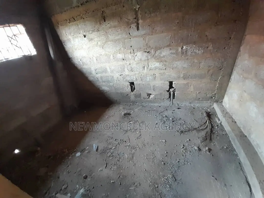 4bdrm Bungalow in Oyibi, Accra Metropolitan for sale