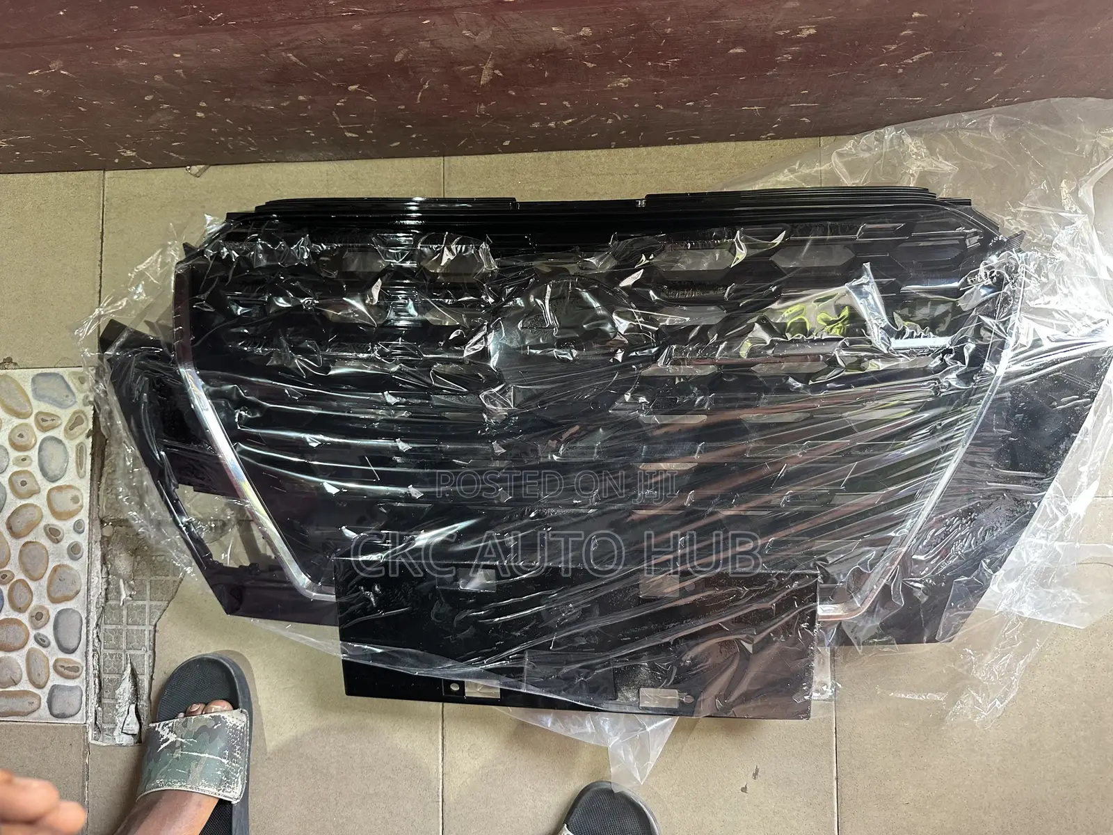 Nissan Kick 2019 2020 Front Grille