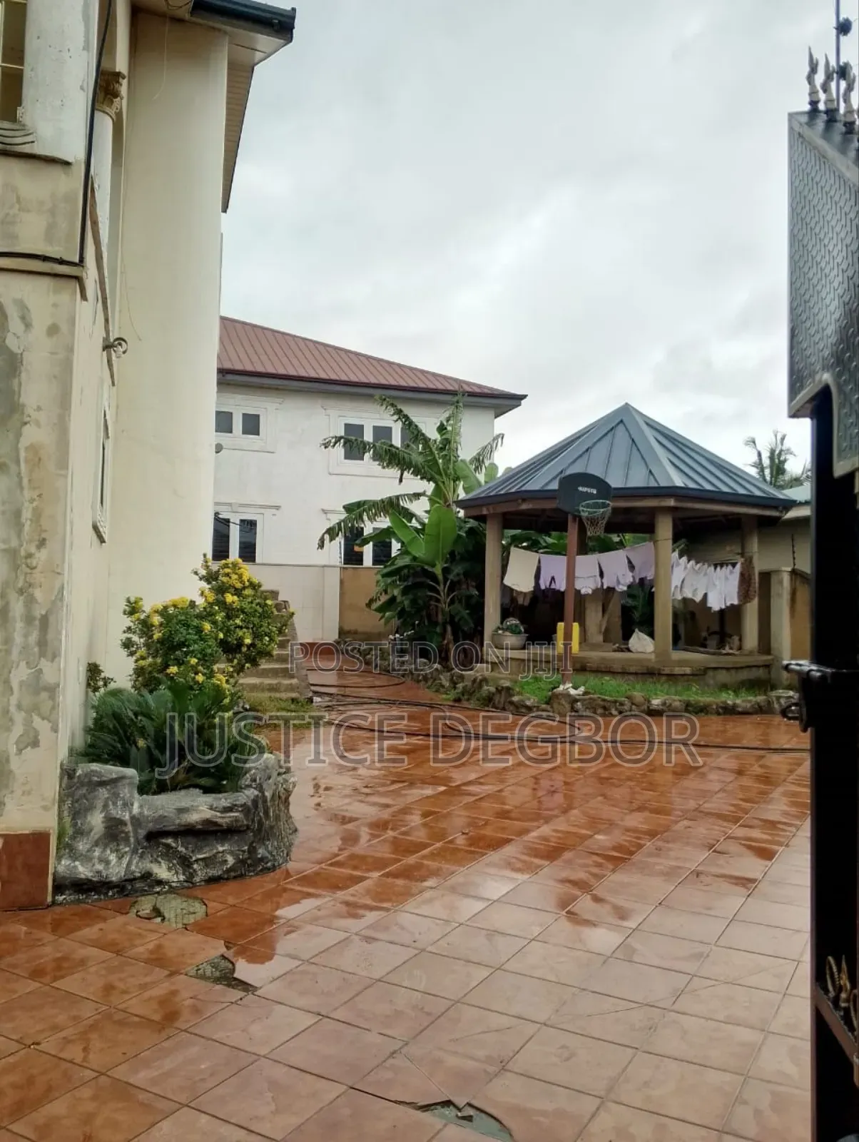 8bdrm House in Bestchoice, Accra Metropolitan for sale