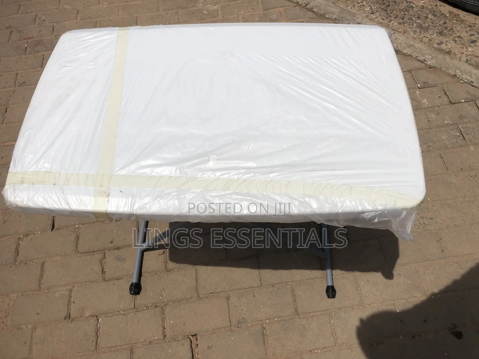 1 Seater Table