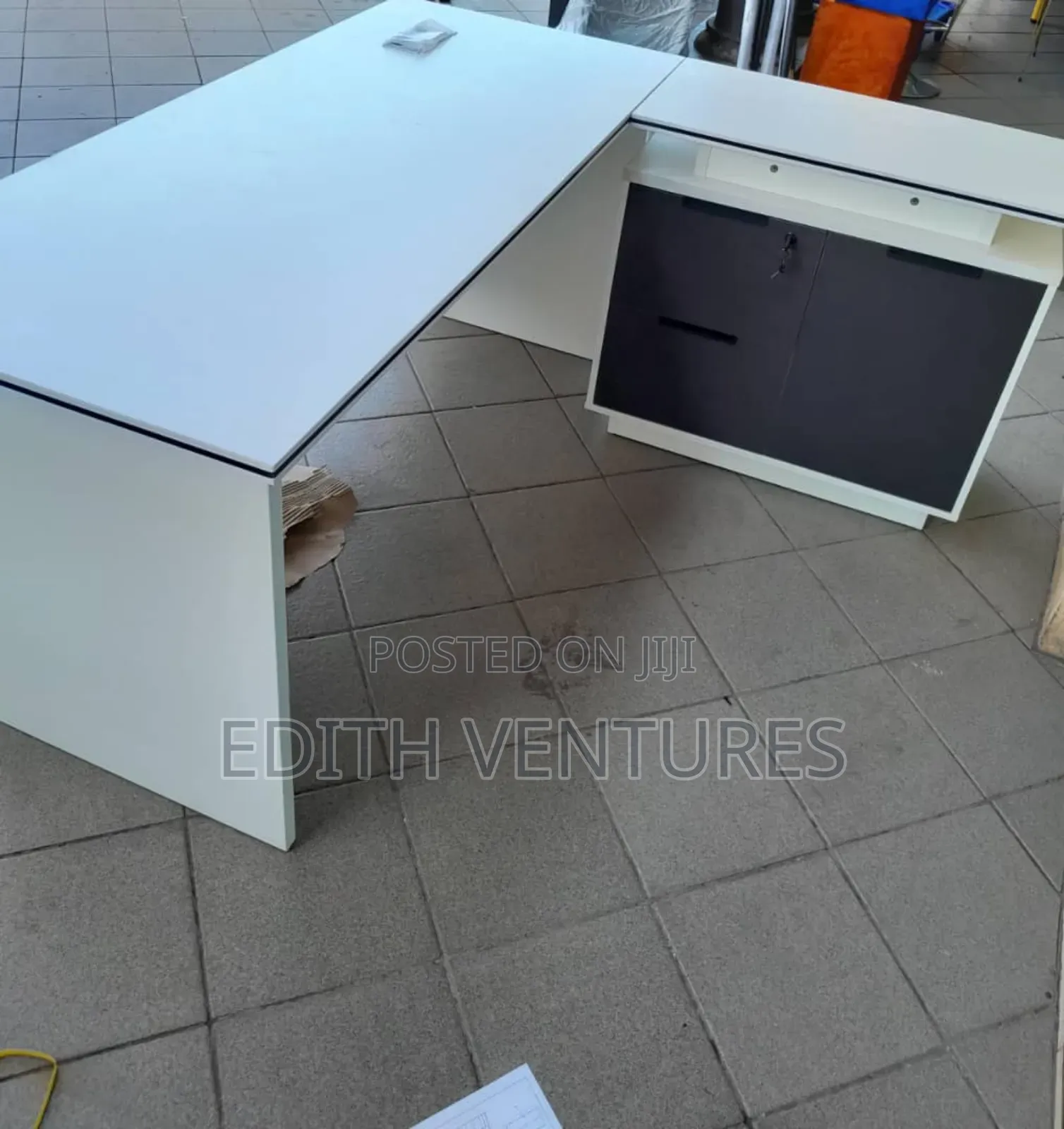 Manager's Table