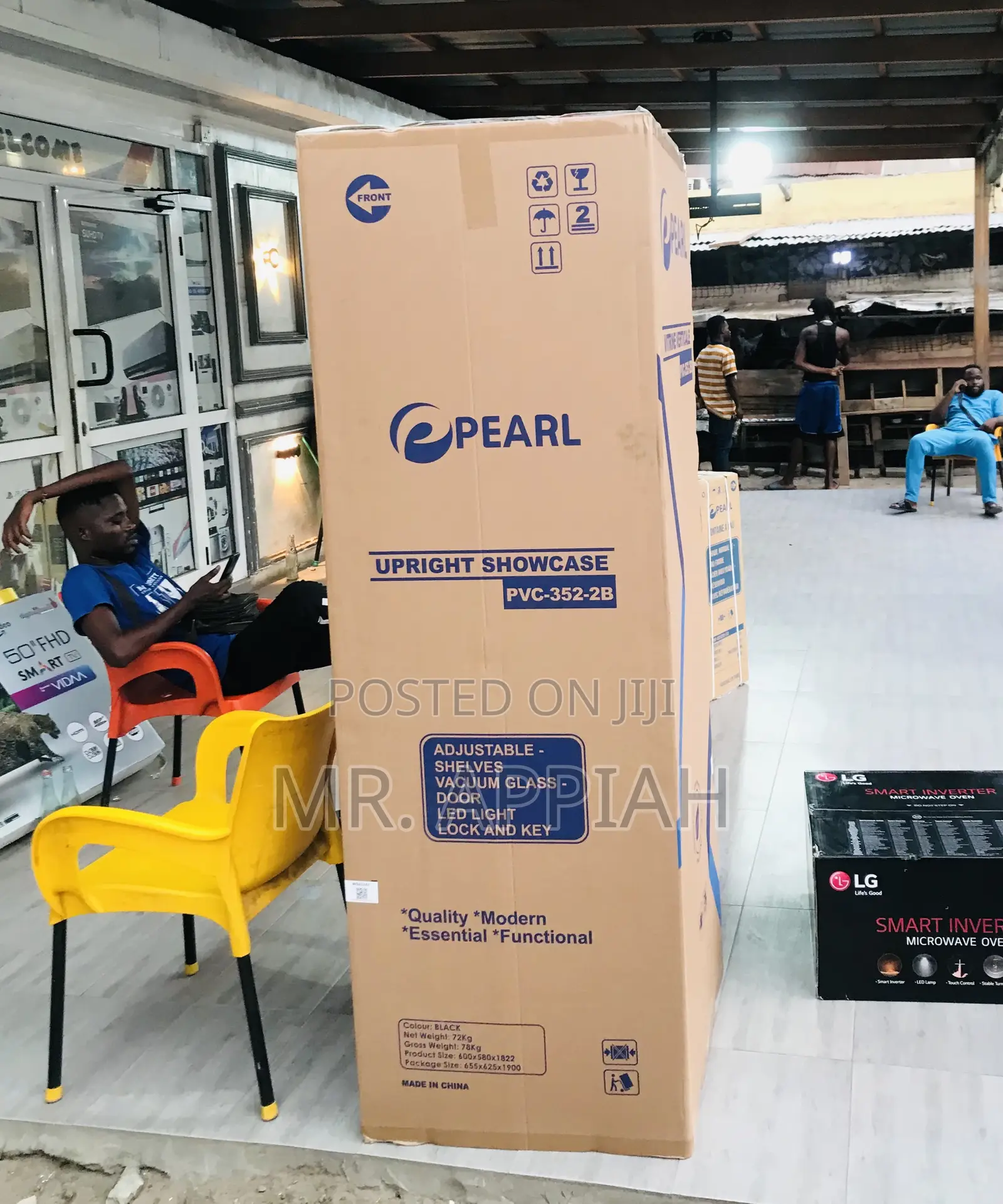 Shop Premium Pearl PVC 352 Single Door Display Fridge.