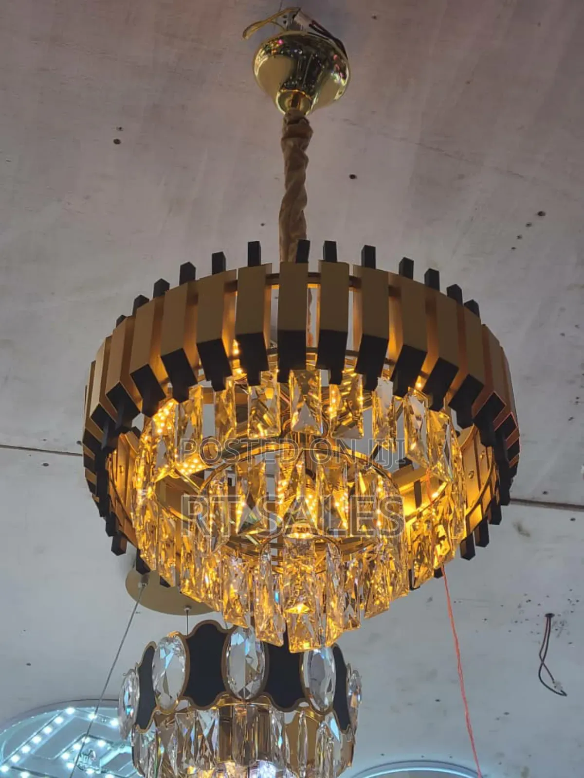 Modern 14 Mini Chandelier Light.