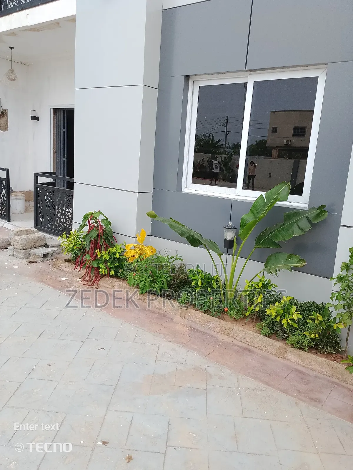 2bdrm Apartment in Zedek Properties, Ashomang Estate for rent