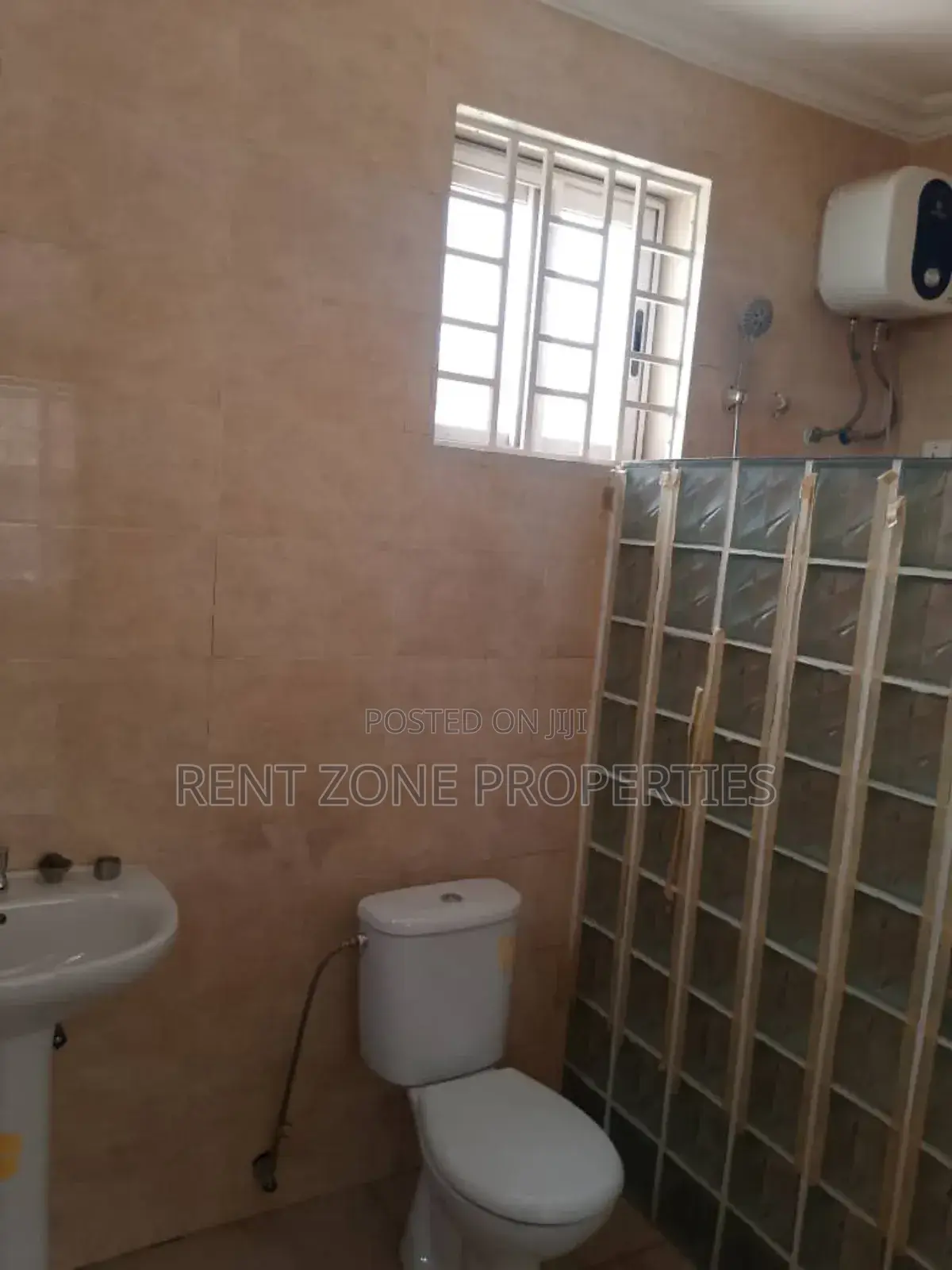 2bdrm Apartment in Rent Zone Properties, Abelemkpe for rent