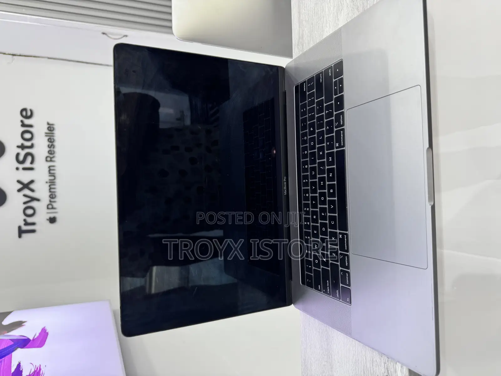 Laptop Apple MacBook Pro 2018 32GB Intel Core I7 SSD 512GB