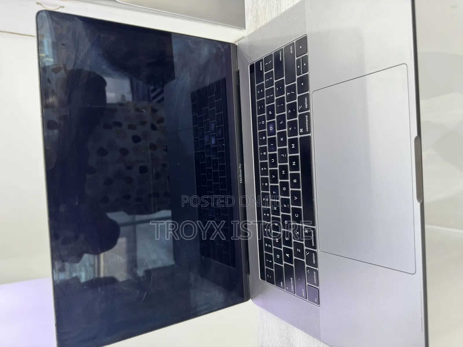 Laptop Apple MacBook Pro 2018 32GB Intel Core I7 SSD 512GB