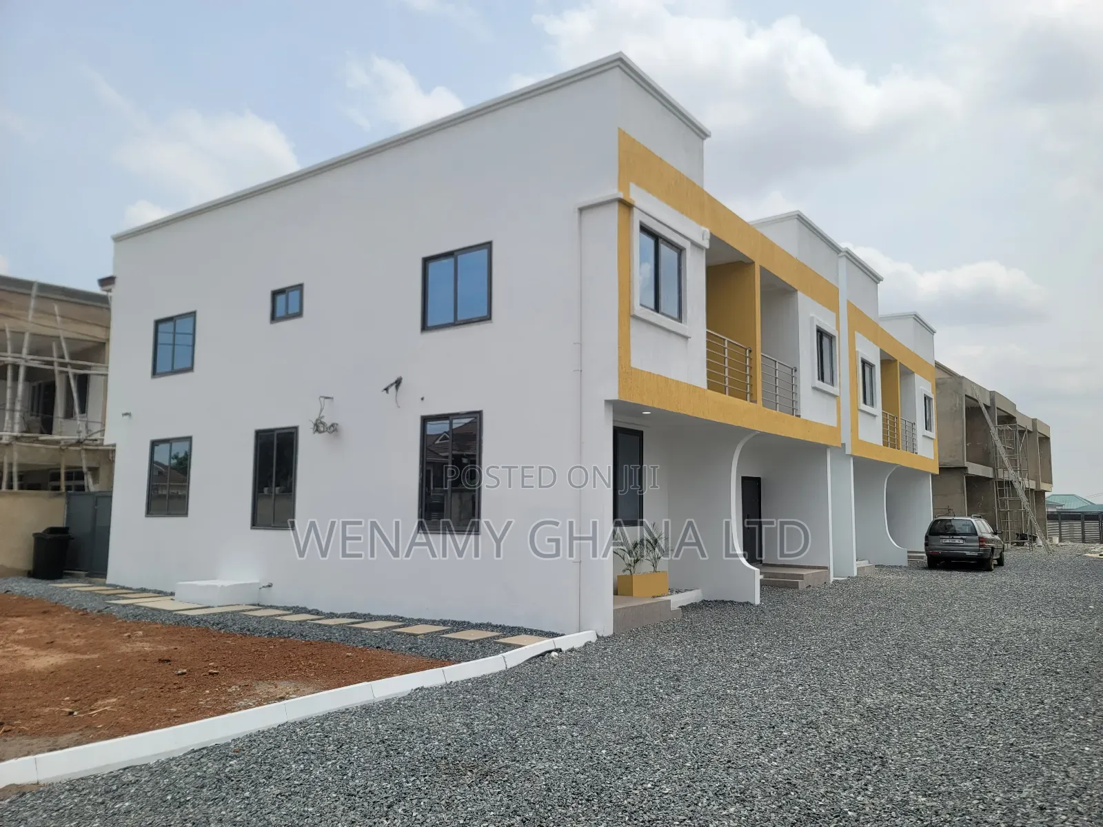 2bdrm Townhouse/Terrace in Community 25, Tema Metropolitan for sale