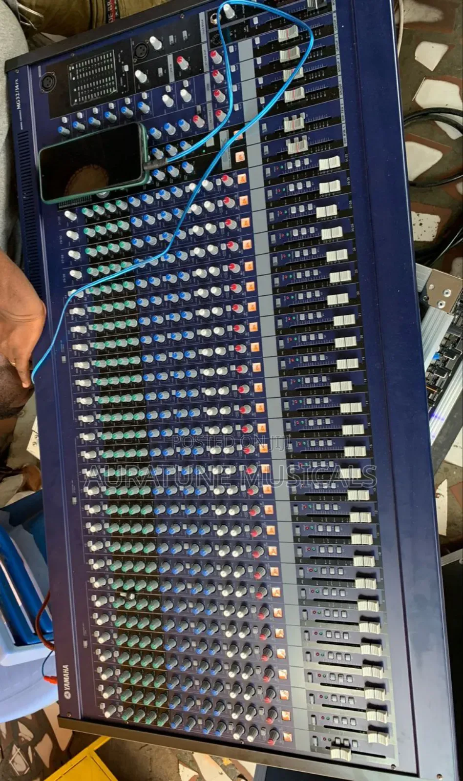 Yamaha Mg24/14fx or Mg32/14fx Unpowered Mixer