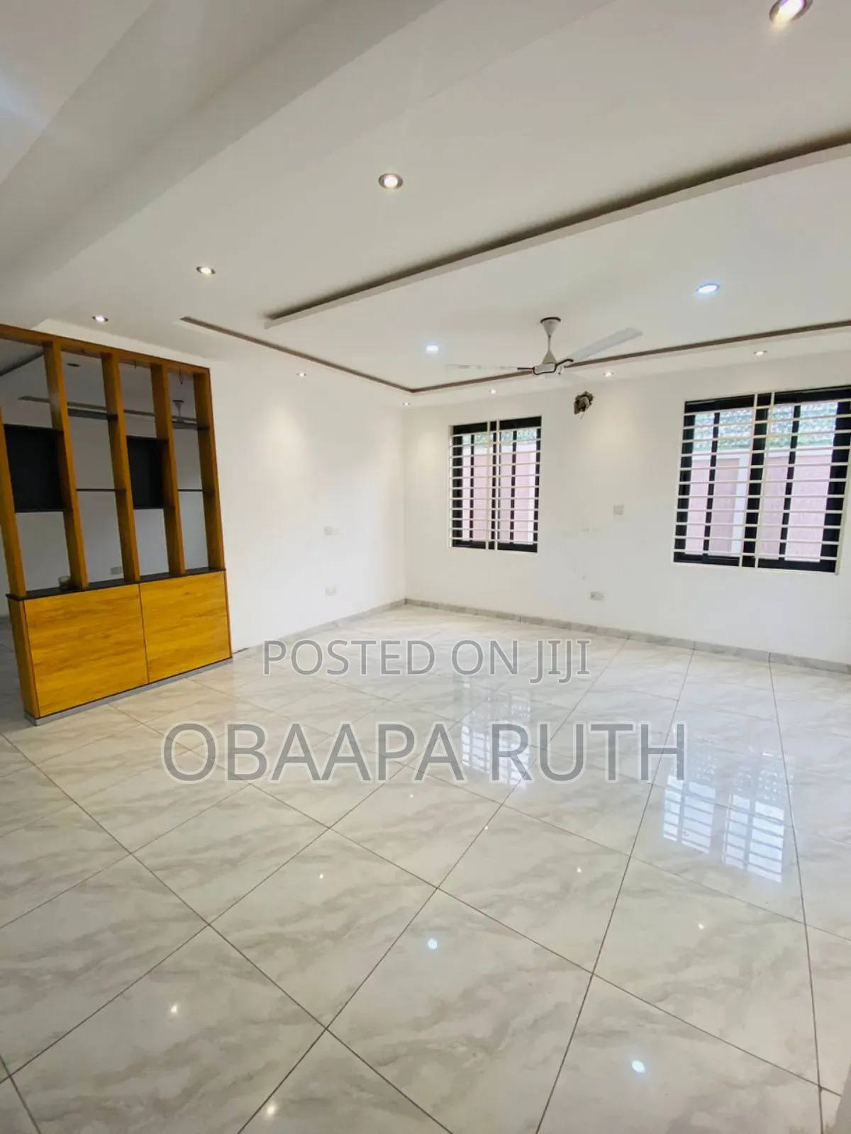4bdrm House in Anc, East Legon for sale
