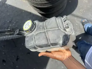 Range Rover Evoque 2011-2018 Radiator Coolant Expansion Tank