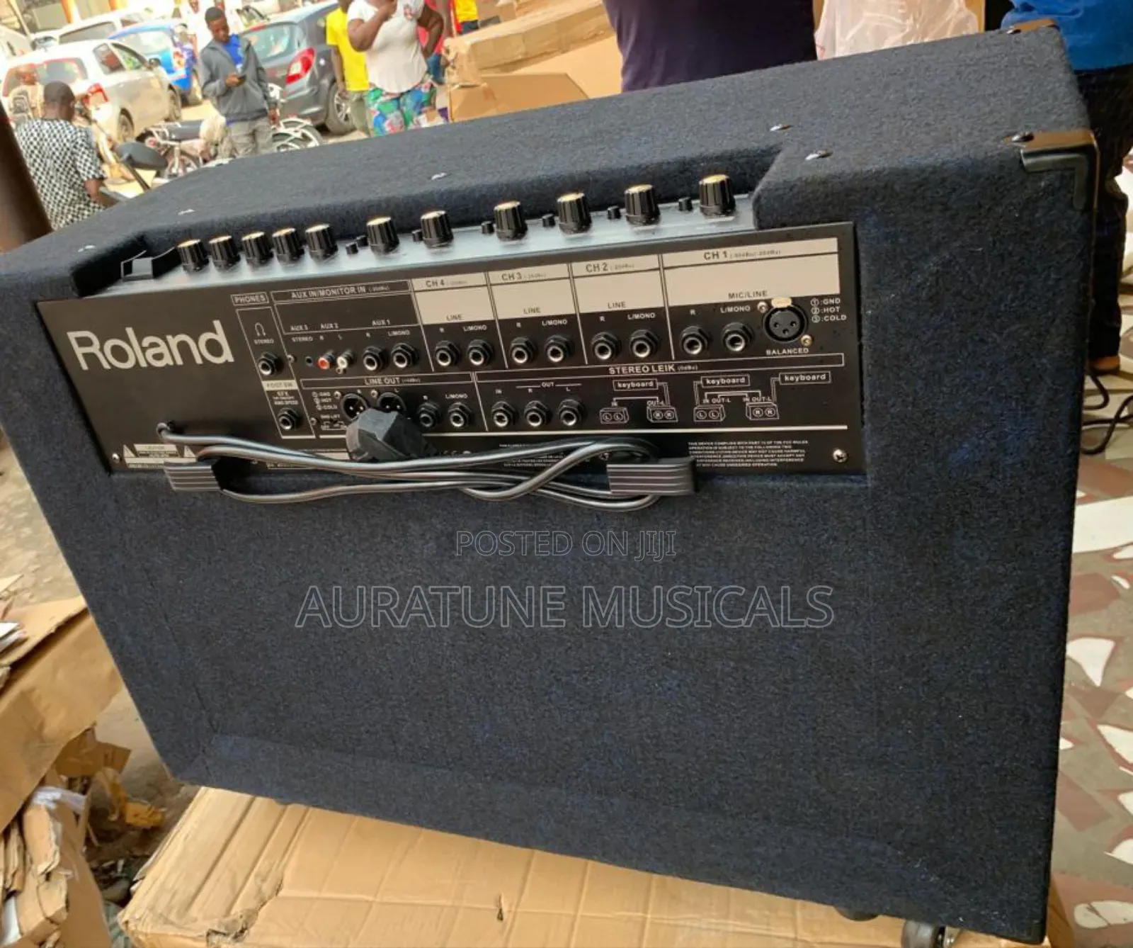 Roland Kc-880 - 320w 2x12" Keyboard Amp