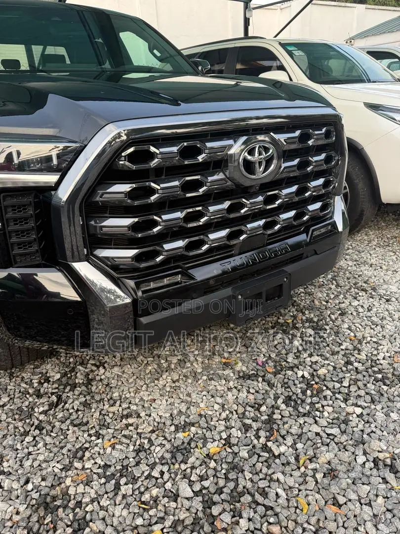 Toyota Tundra 2022,2023,2024,Front Shells/Grill
