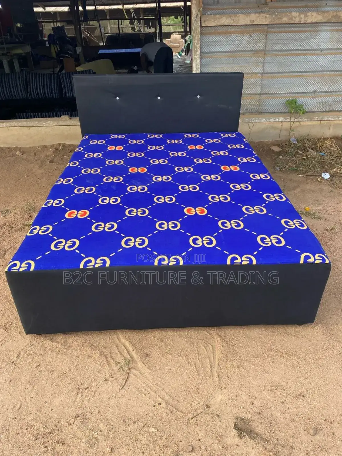 Doublë Inbuilt Bed