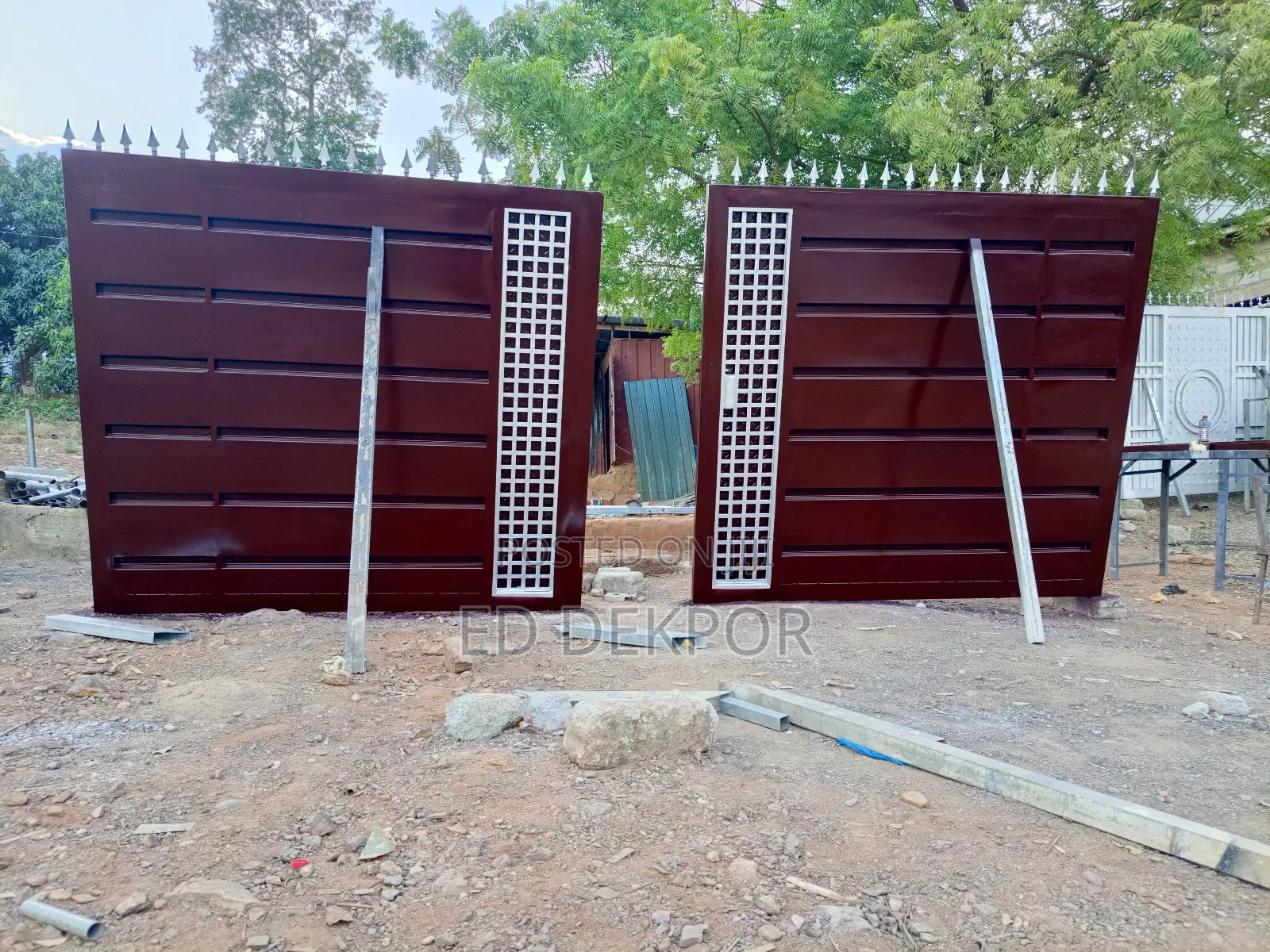 Swing Gate Gate
