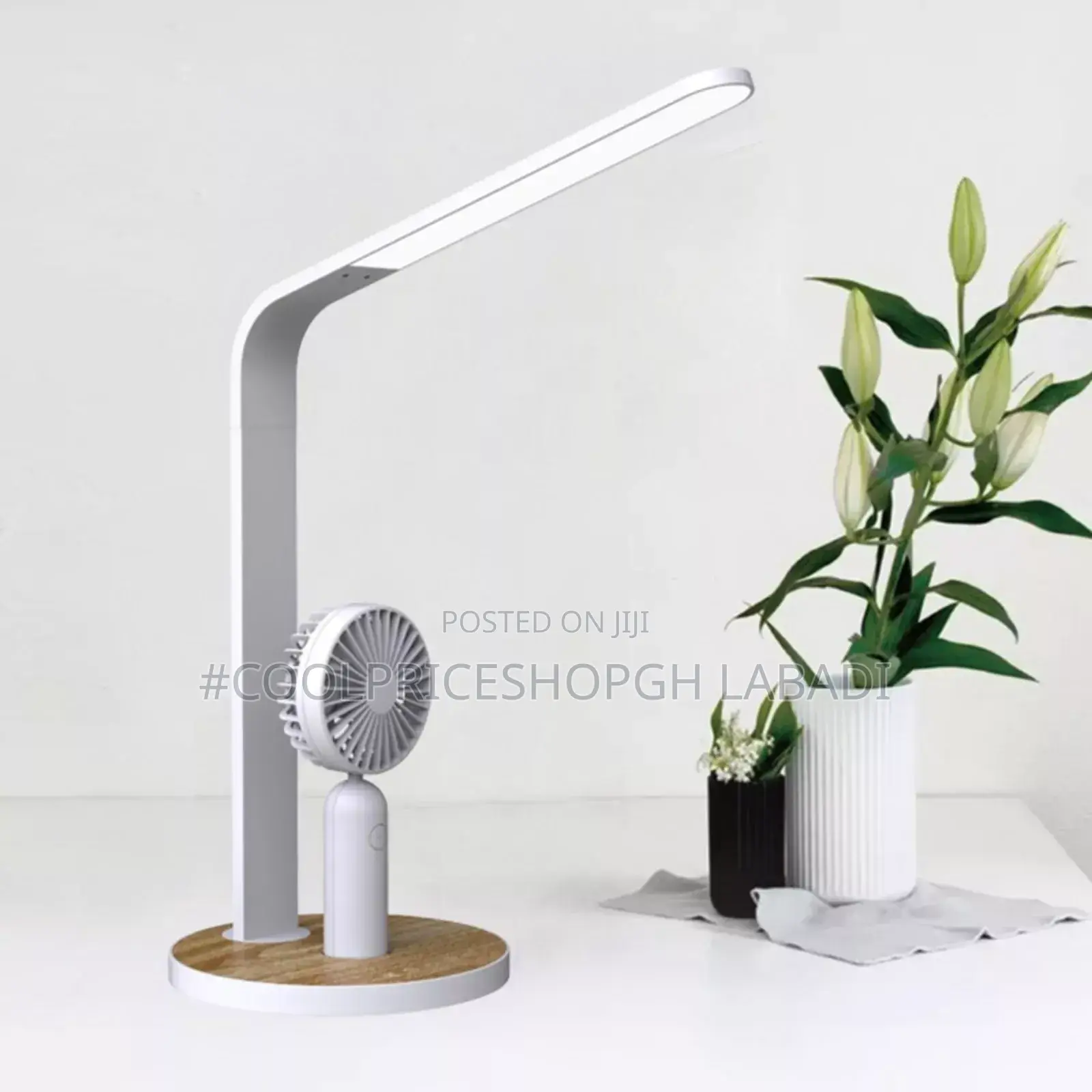 Table Lamp With Cooling Fan