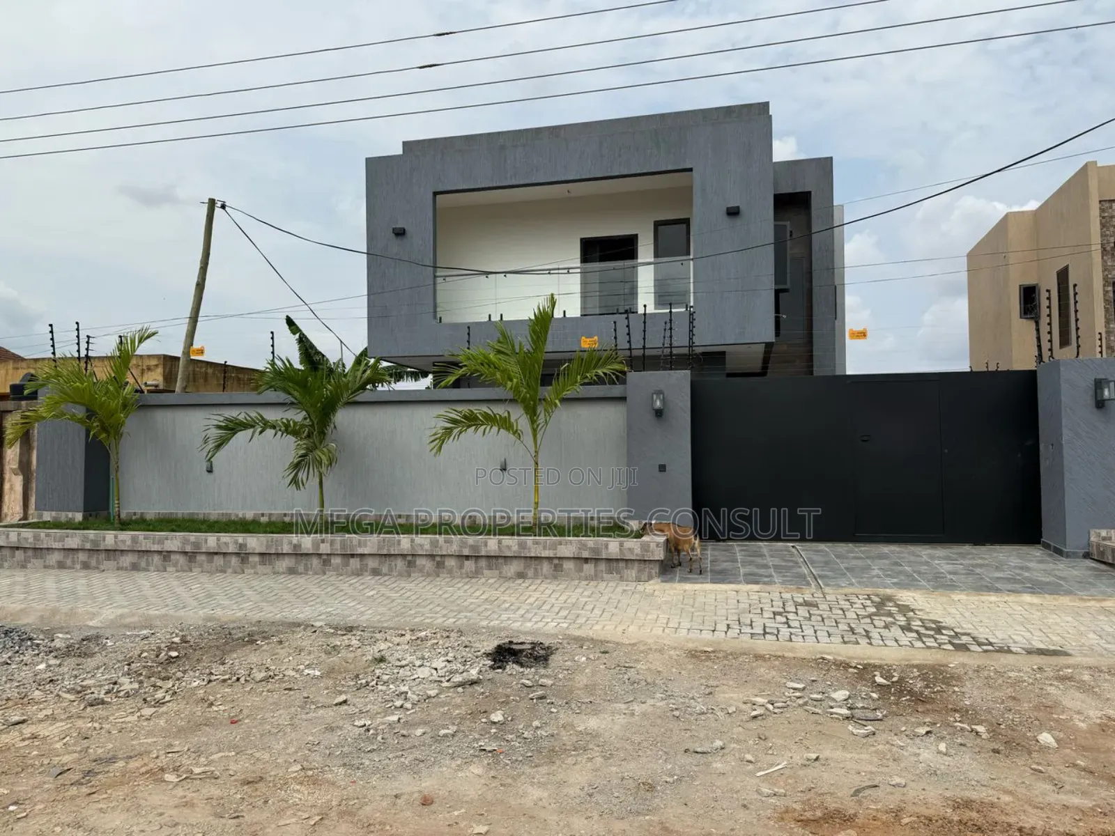 4bdrm Duplex in Kwabenya for sale