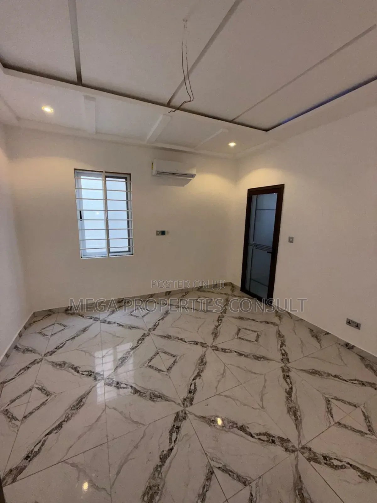 3bdrm House in Ashaley Botwe for sale