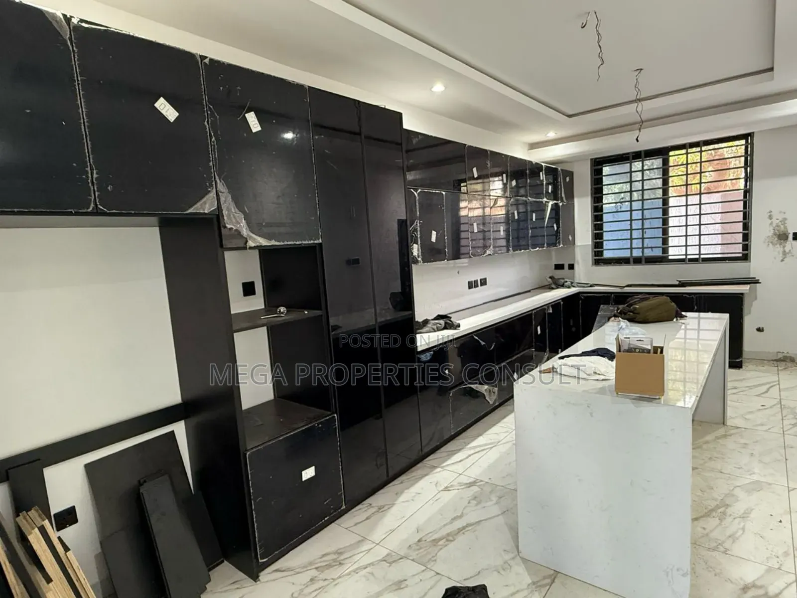 5bdrm House in Lartebiokoshie for sale