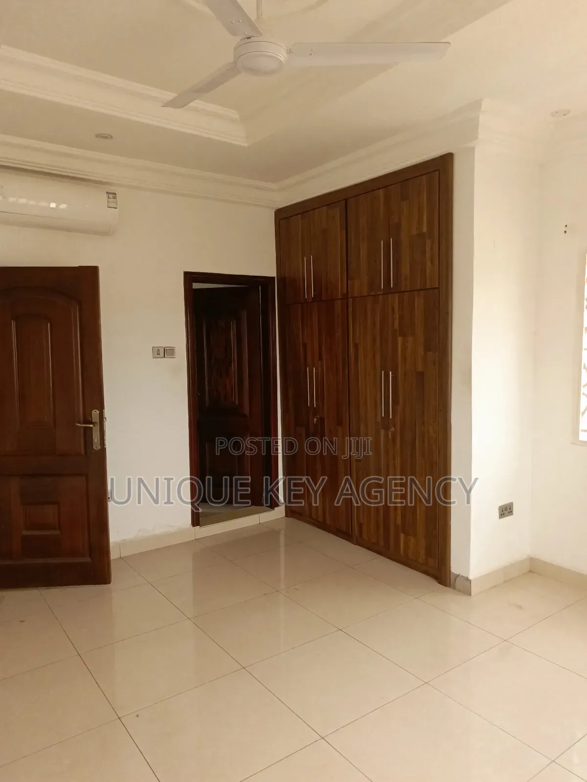 3bdrm Apartment in Unique Key Agency, North Legon for rent