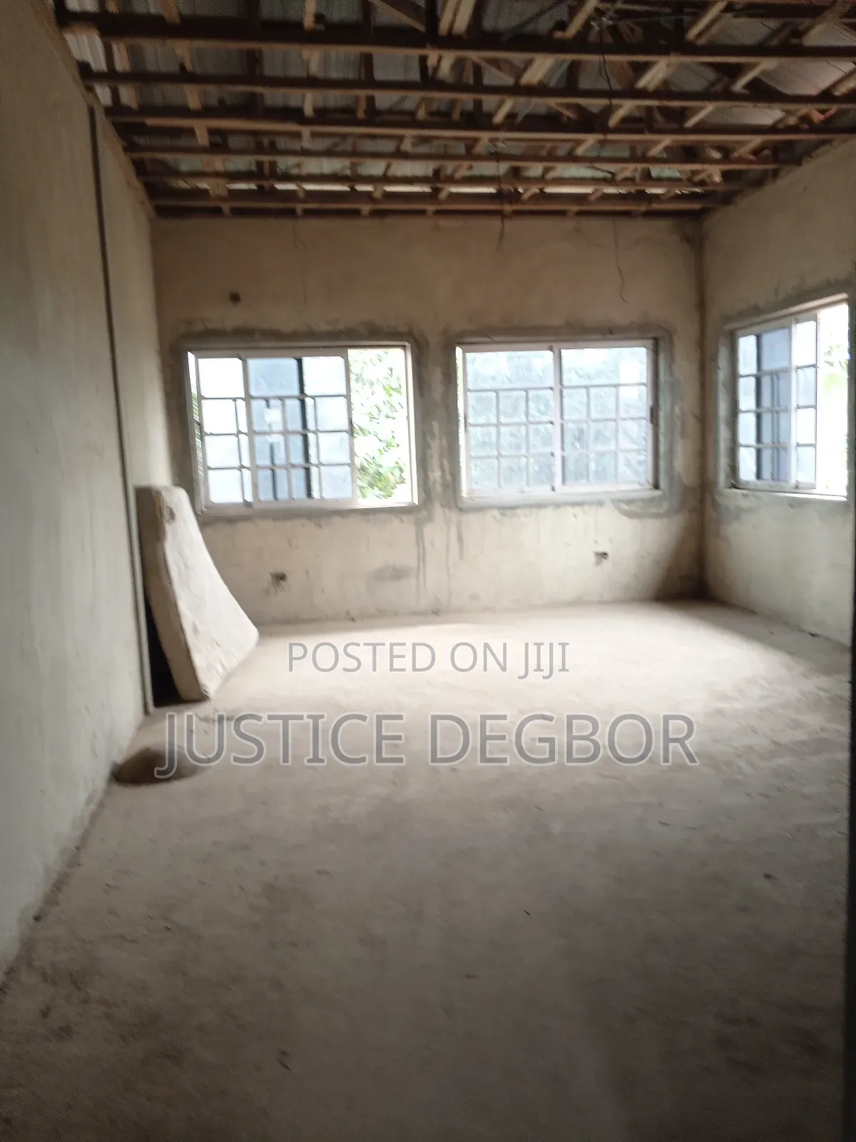 10bdrm House in Bestchoice Property, Sowutwuom for sale