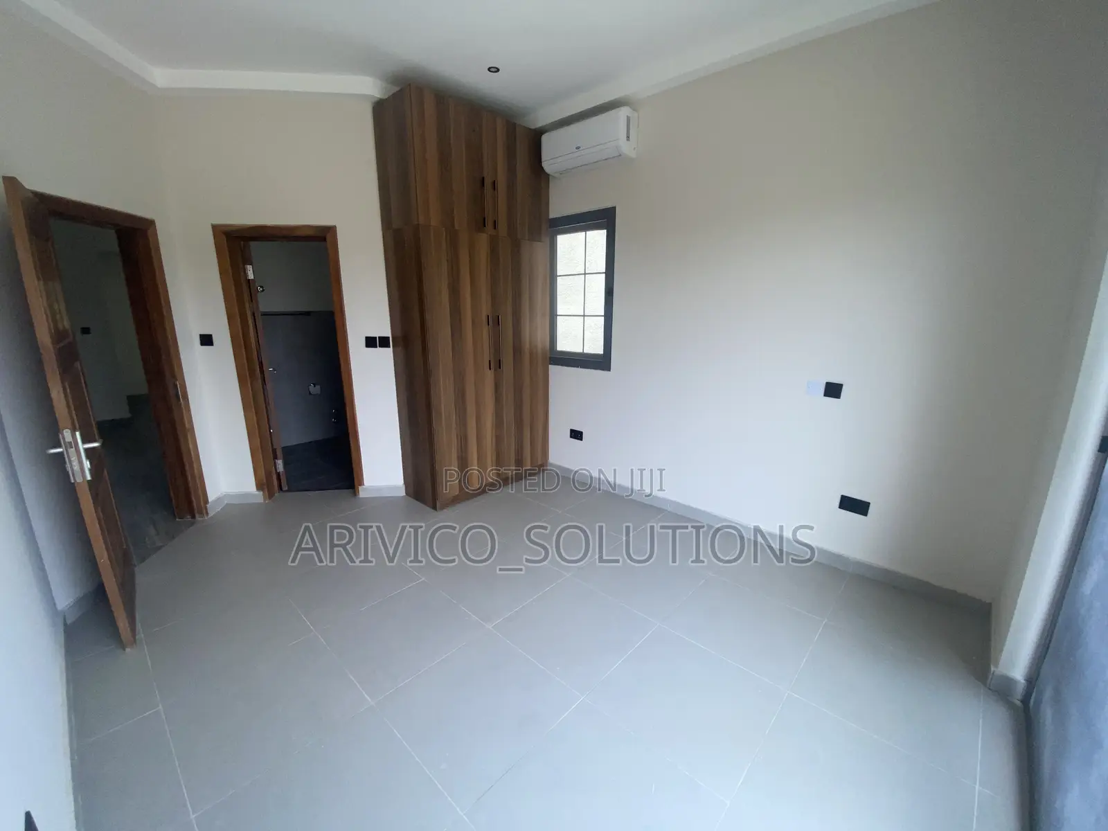 3bdrm Townhouse / Terrace in Community 6, Tema Metropolitan for rent